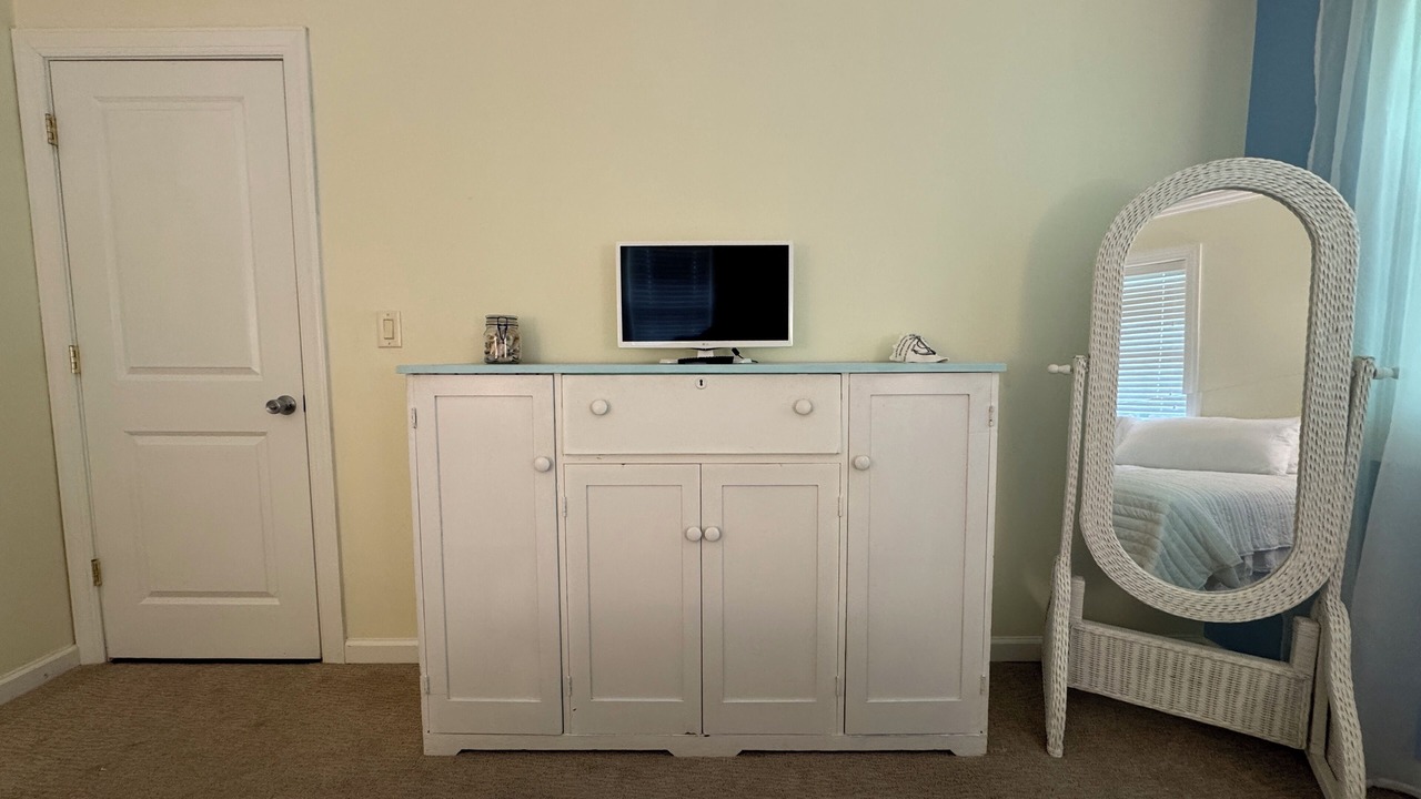 Photo of Bedroom in Morehead City