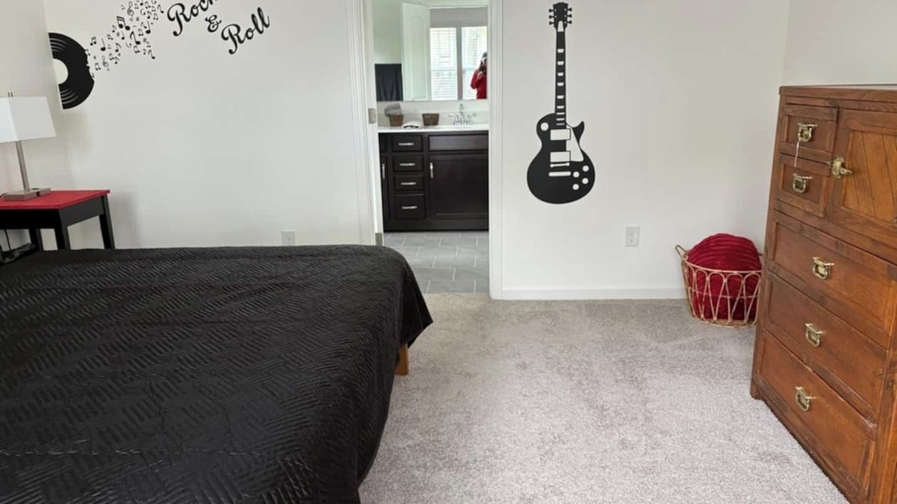 Photo of Bedroom in Statesville