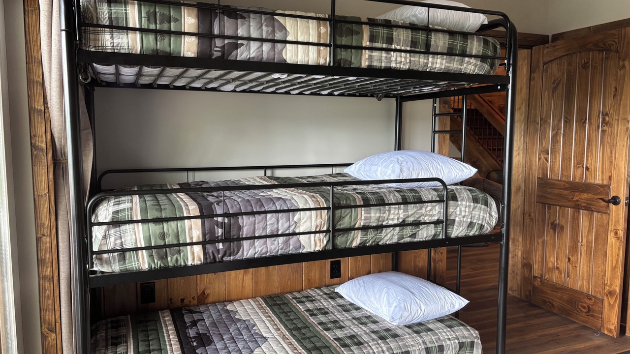 Photo of Bedroom in Maggie Valley