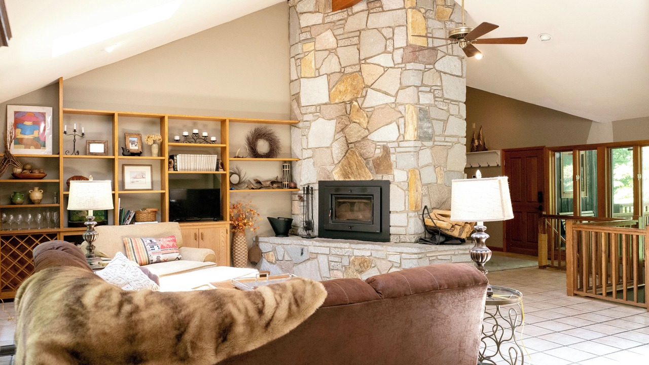 Photo of Livingroom in Sapphire