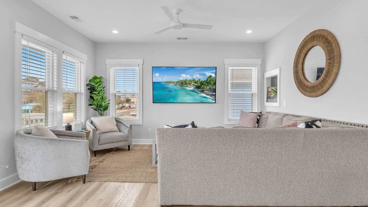 Photo of Livingroom in Wilmington Beach