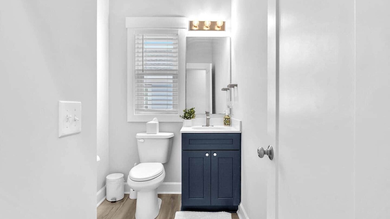 Photo of Bathroom in Wilmington Beach