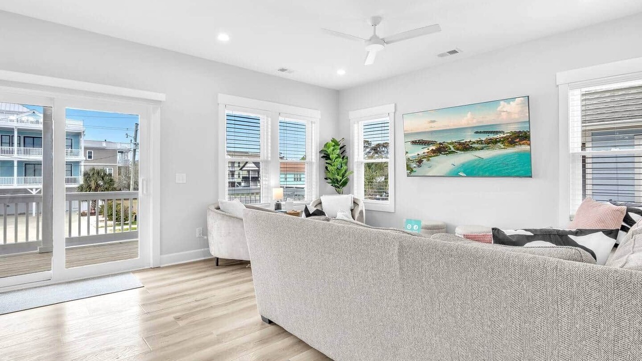 Photo of Livingroom in Wilmington Beach