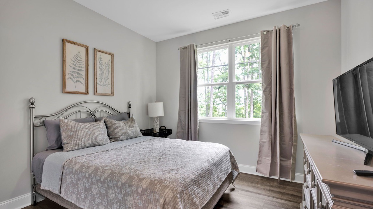 Photo of Bedroom in Westport
