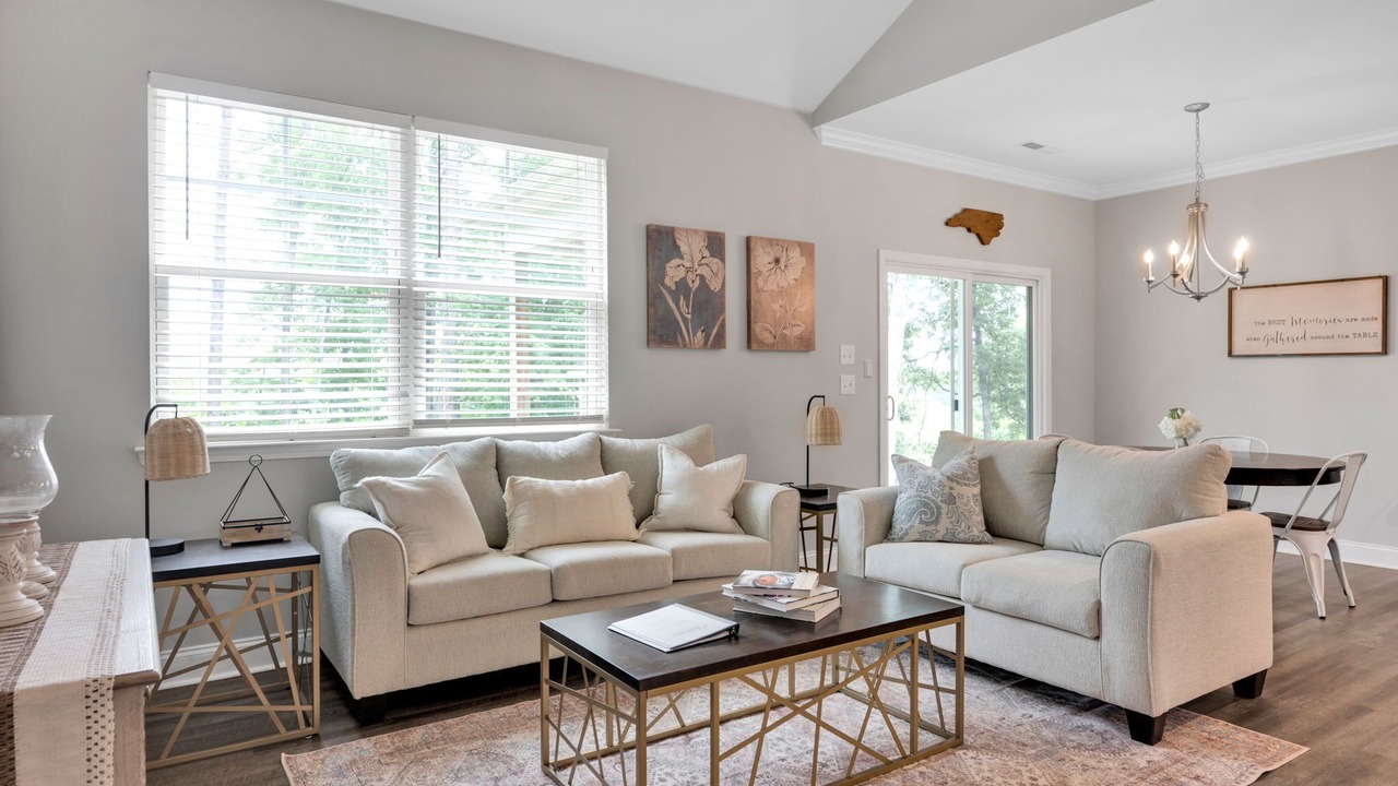 Photo of Livingroom in Westport