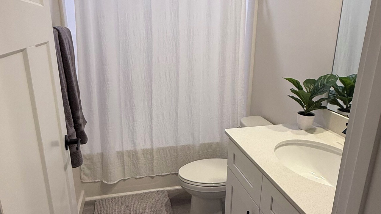 Photo of Bathroom in Hickory