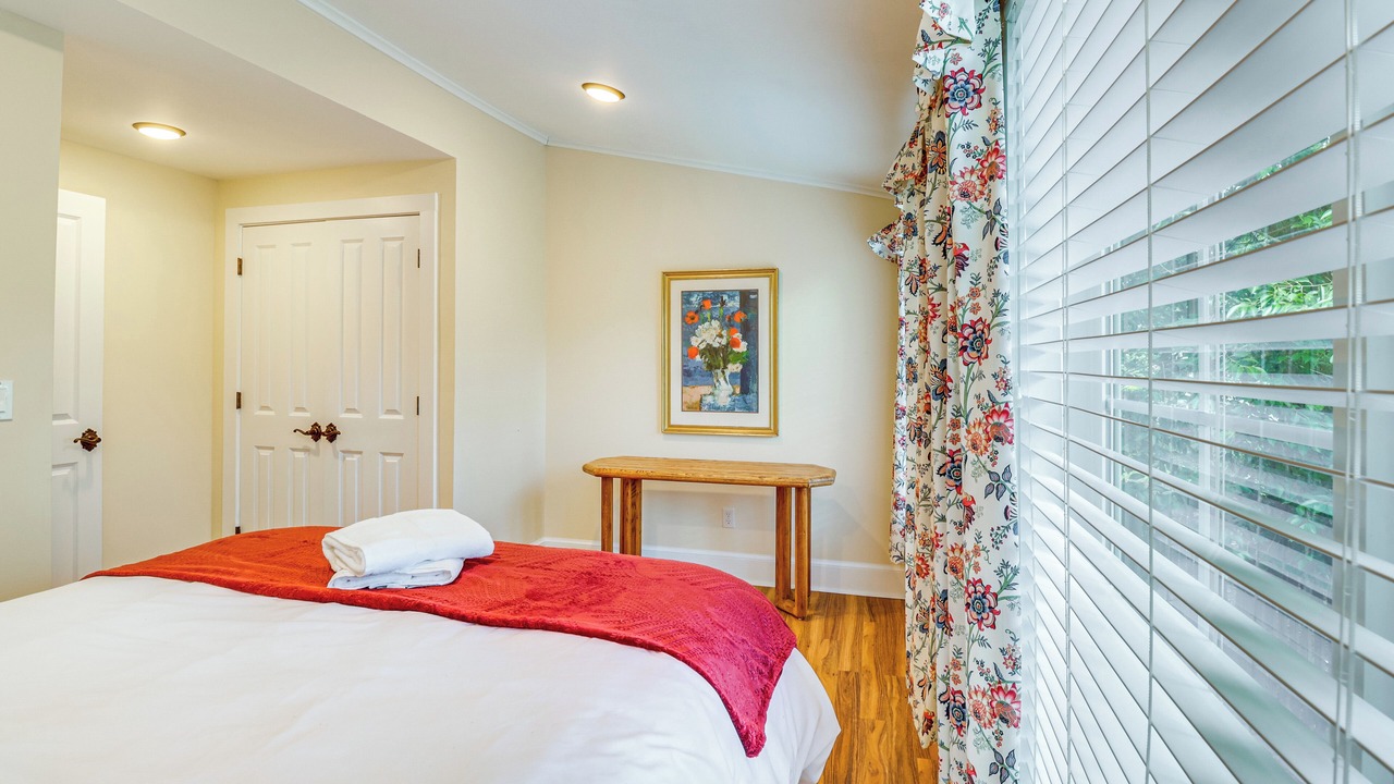 Photo of Bedroom in Elizabeth City