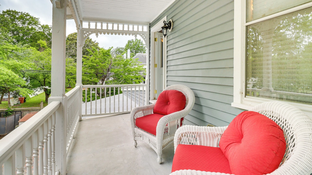 Photo of Patio Balcony in Elizabeth City