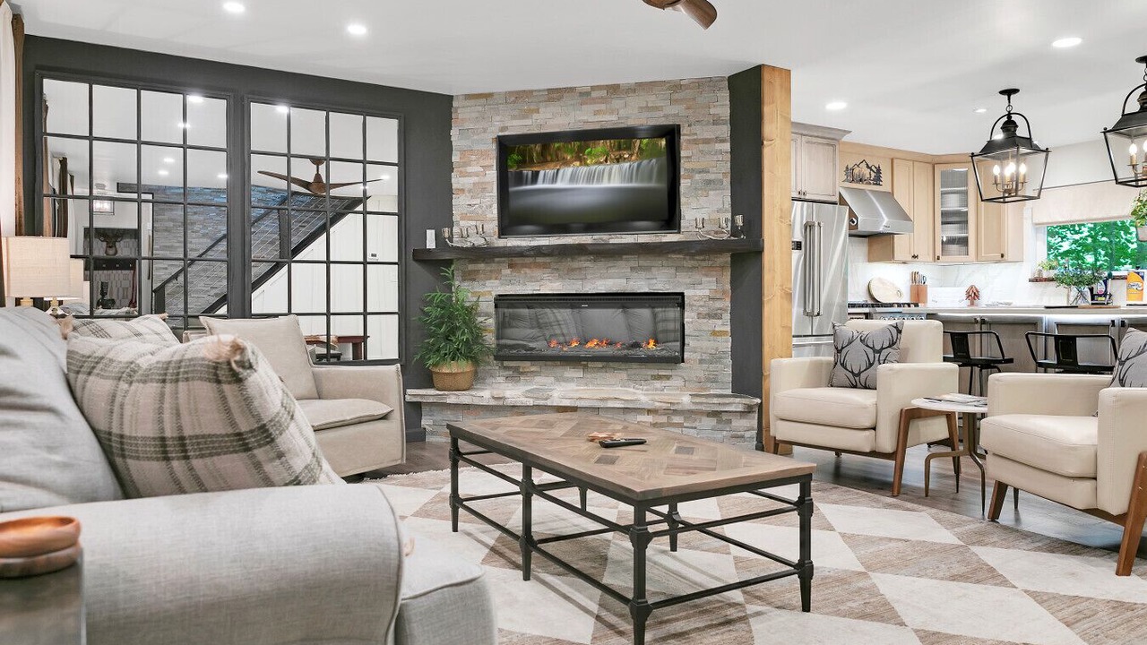 Photo of Livingroom in Deer Run