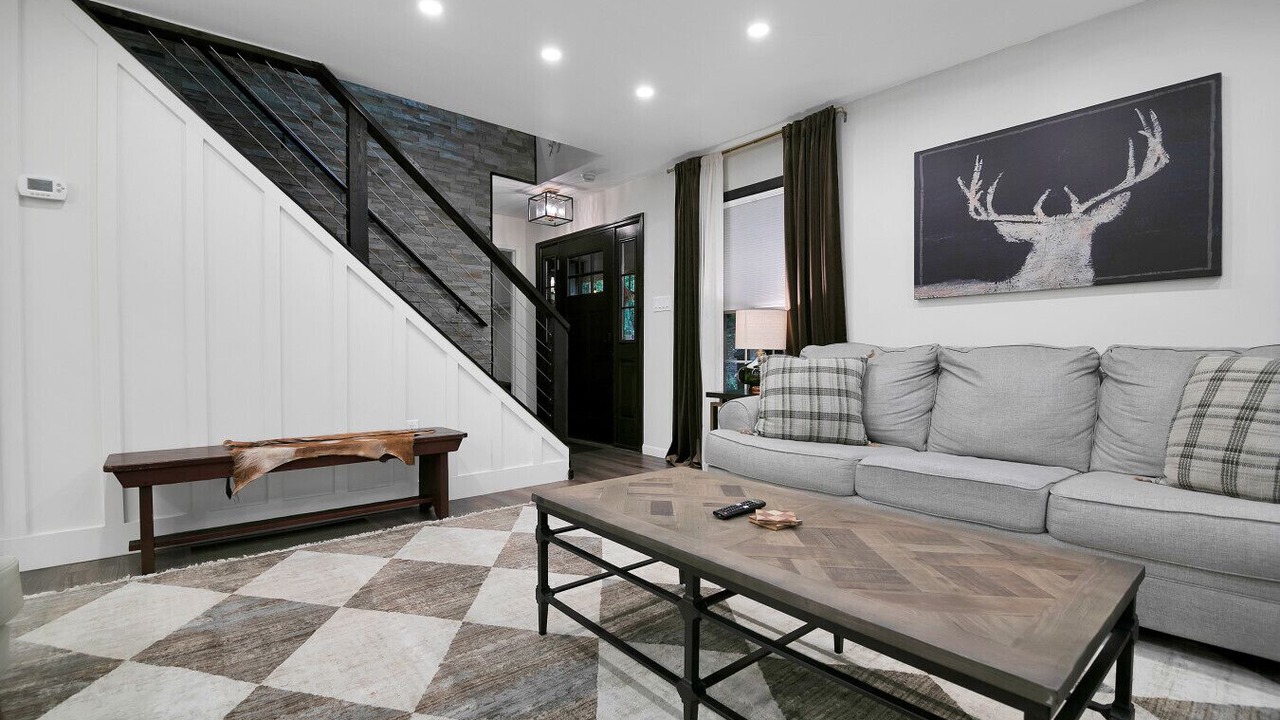 Photo of Livingroom in Deer Run