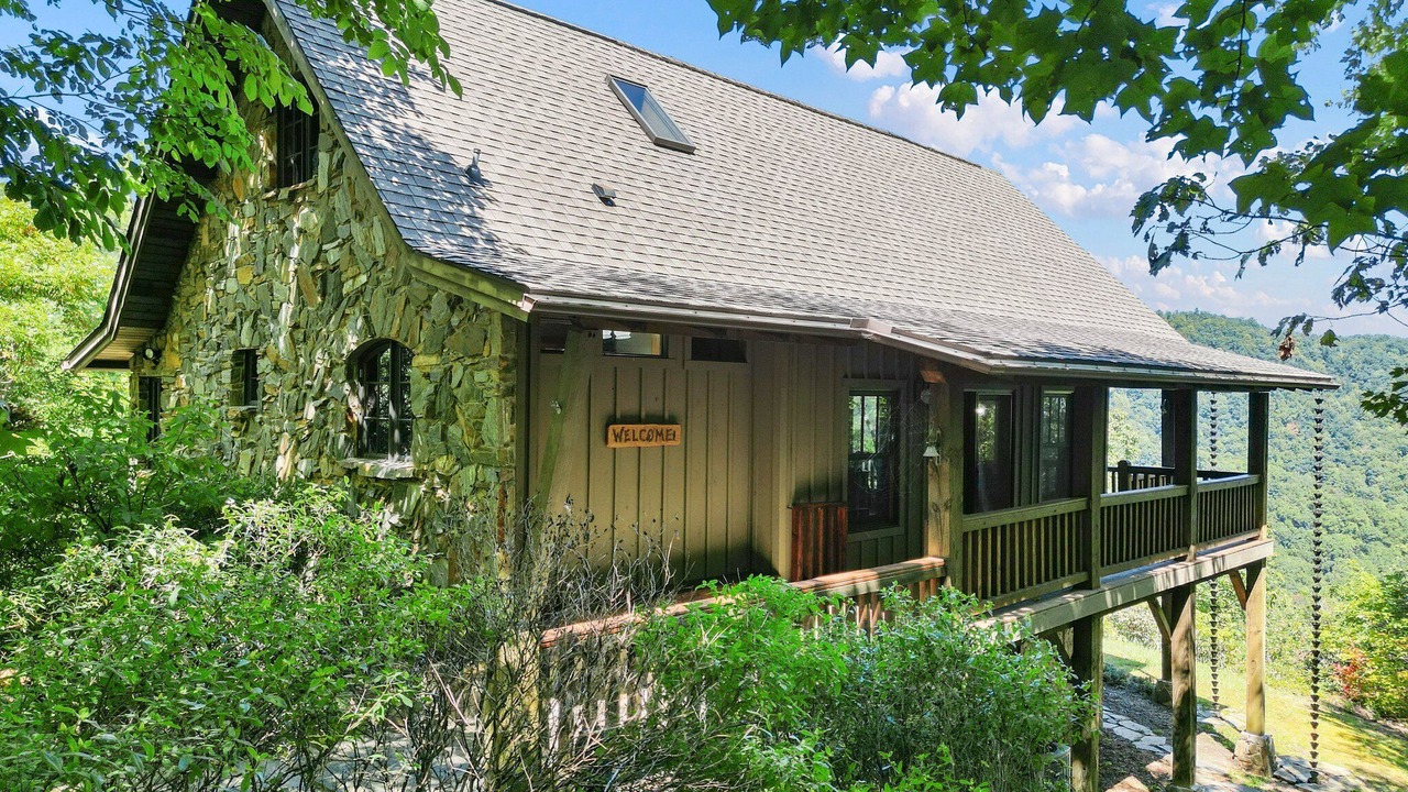 Photo of Outdoor in Black Mountain