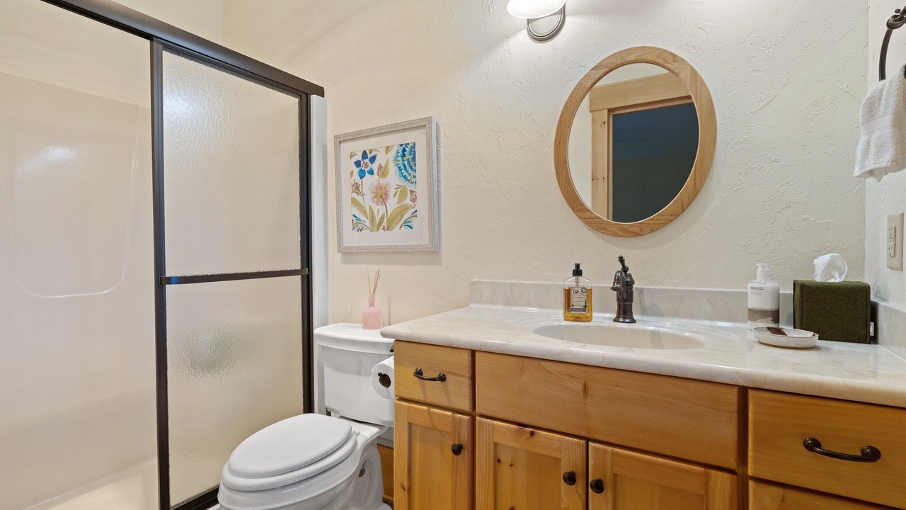 Photo of Bathroom in Black Mountain