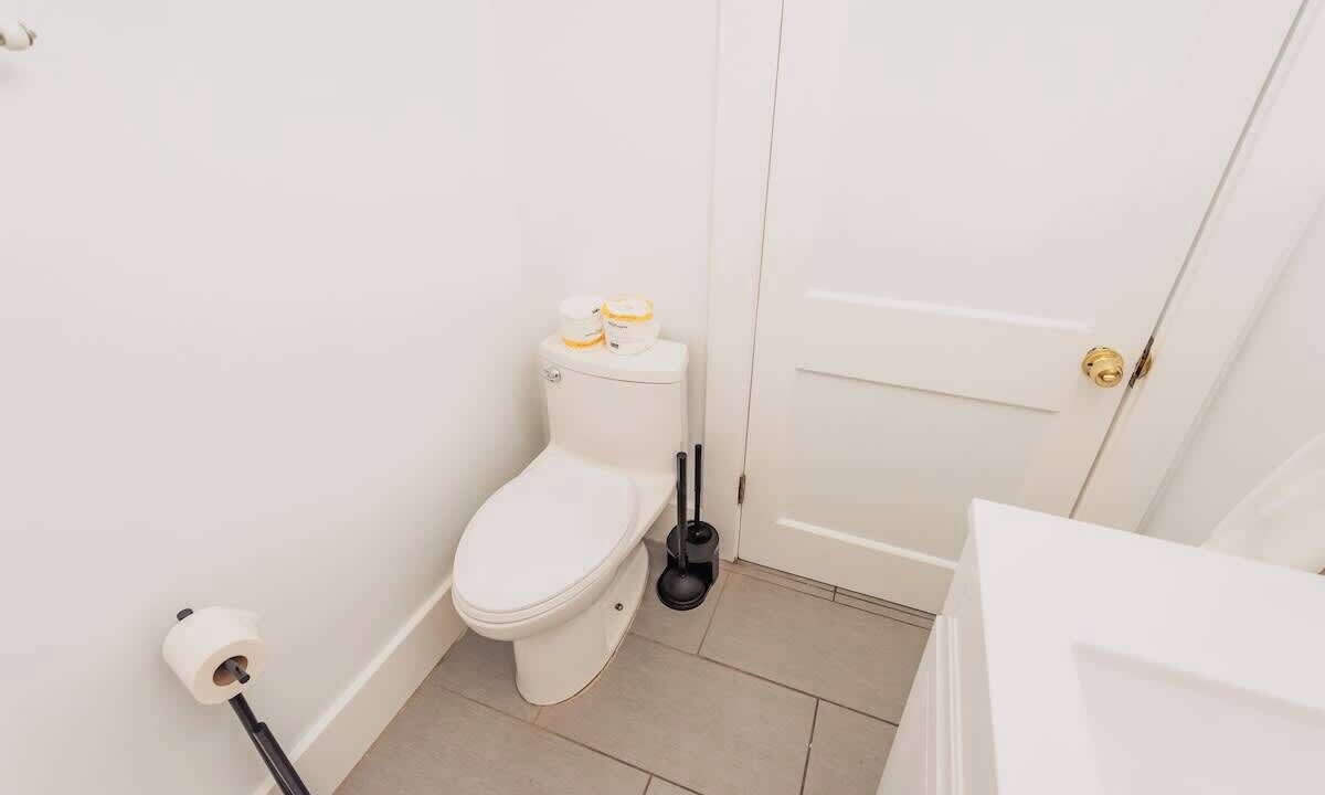 Photo of Bathroom in East Hill