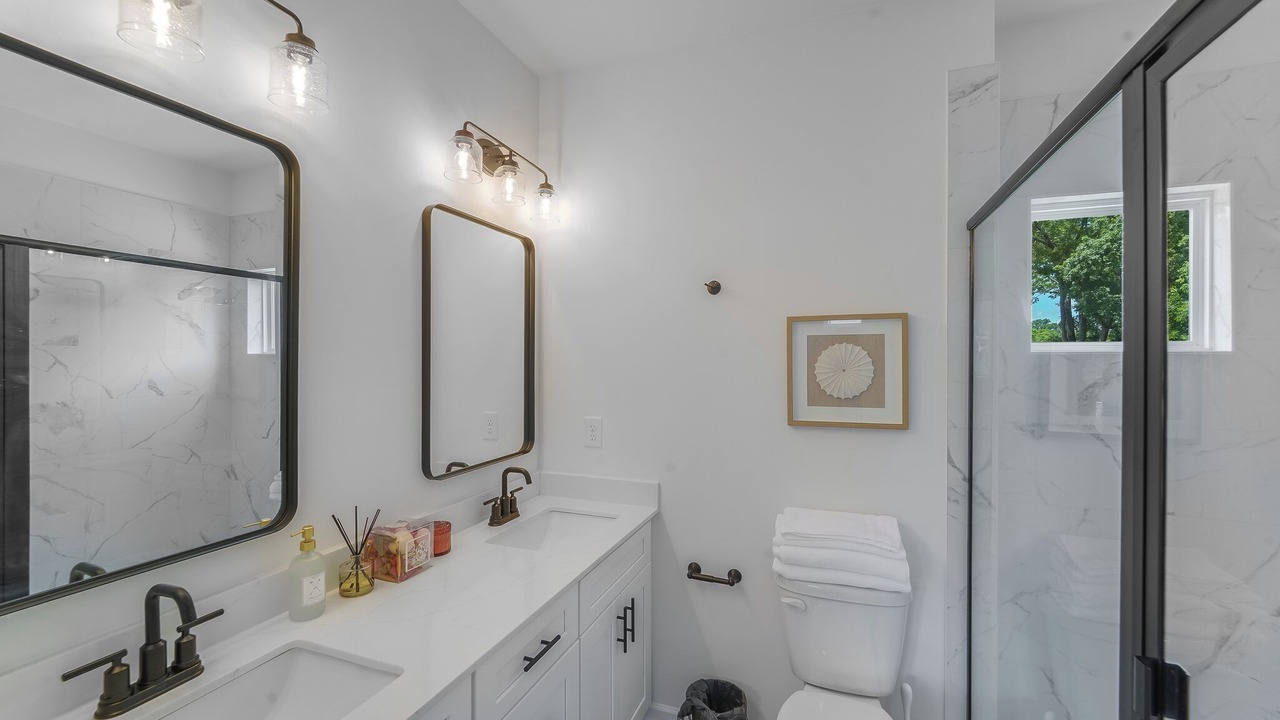 Photo of Bathroom in Cotswold