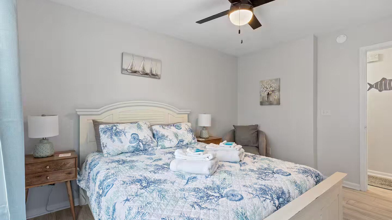 Photo of Bedroom in Myrtle Grove