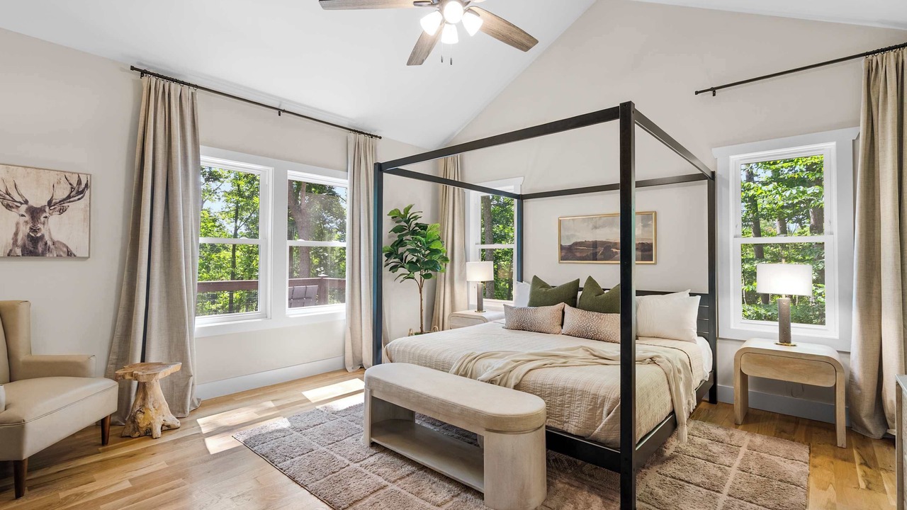 Photo of Bedroom in Asheville