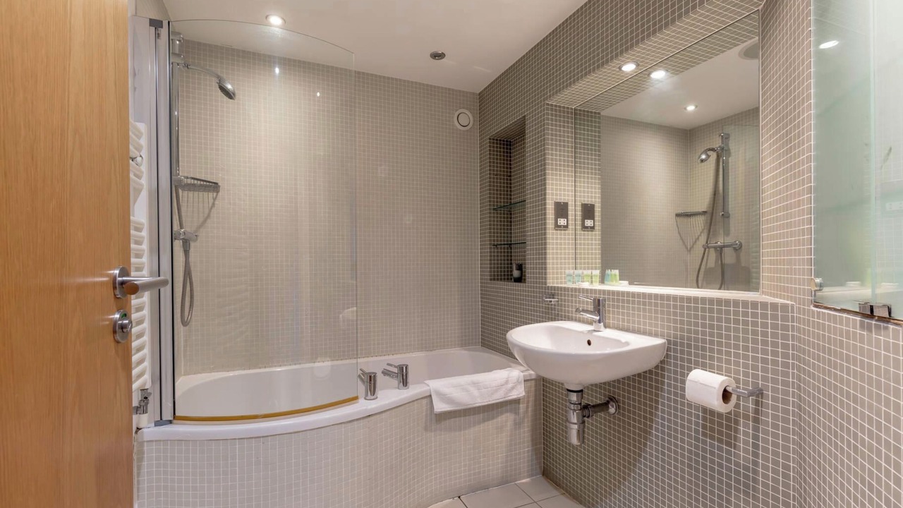Photo of Bathroom in New Town