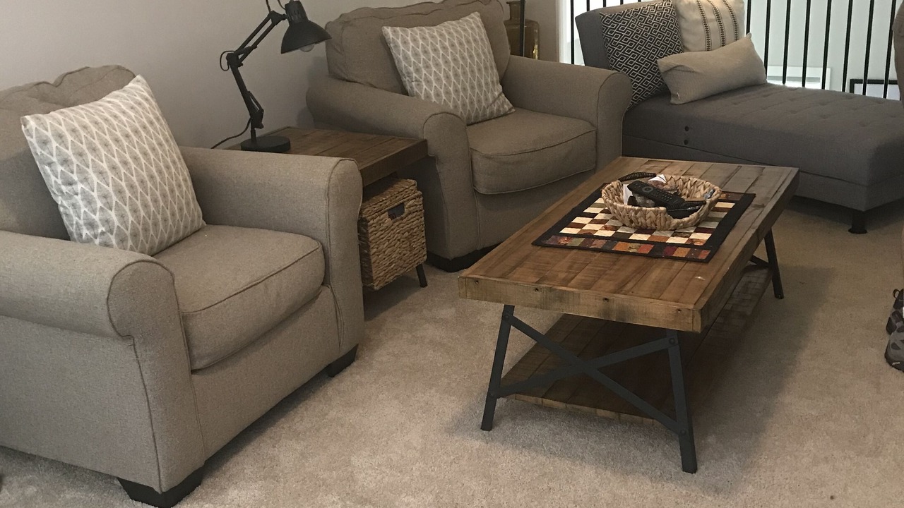 Photo of Livingroom in Charter Hills