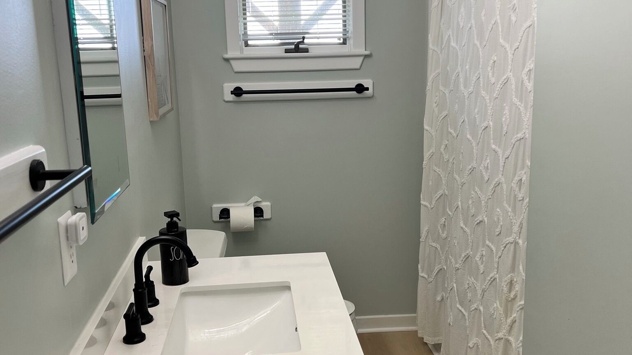 Photo of Bathroom in South Nags Head