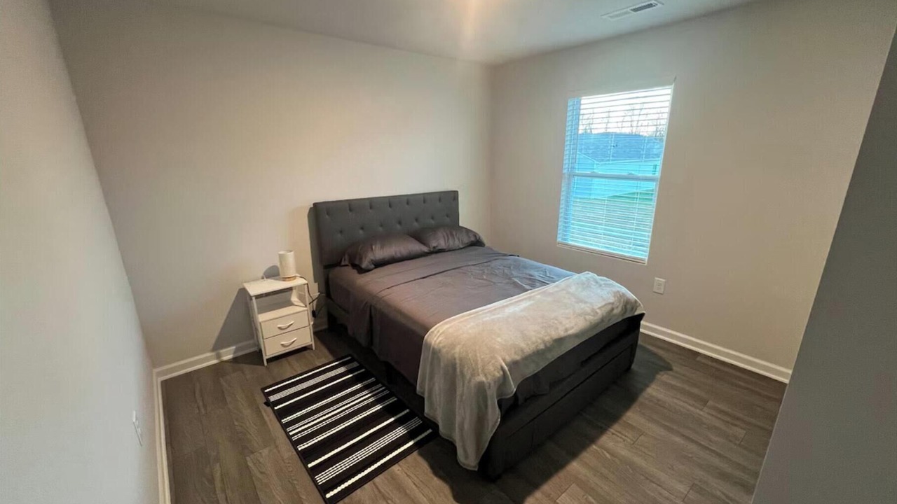 Photo of Bedroom in Roxboro