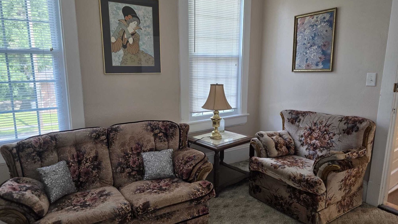Photo of Livingroom in Rocky Mount