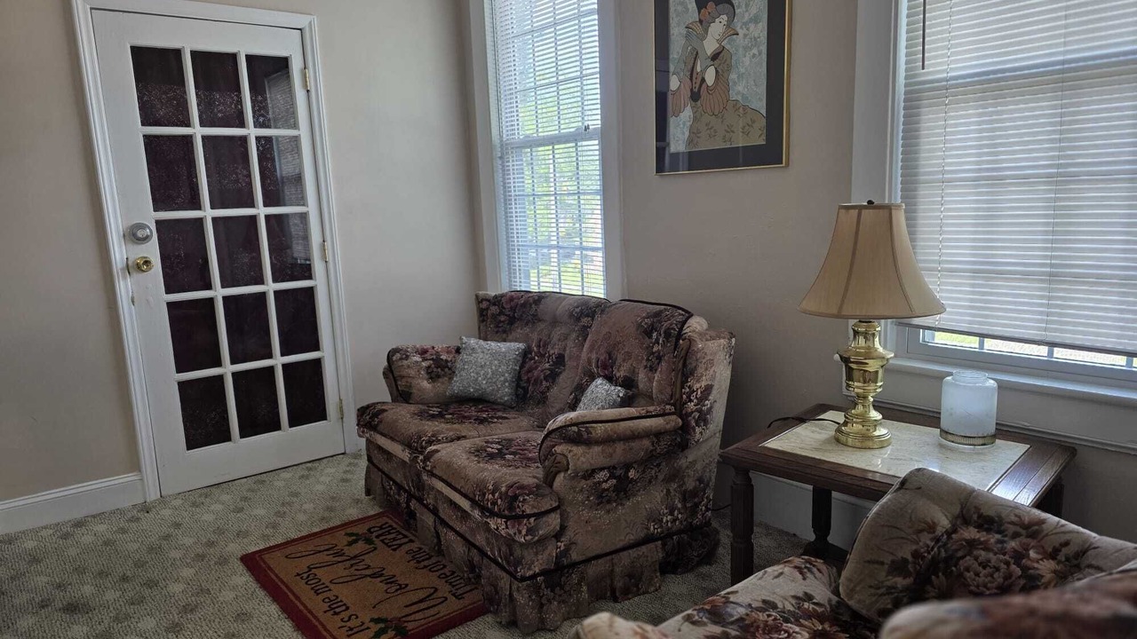 Photo of Livingroom in Rocky Mount