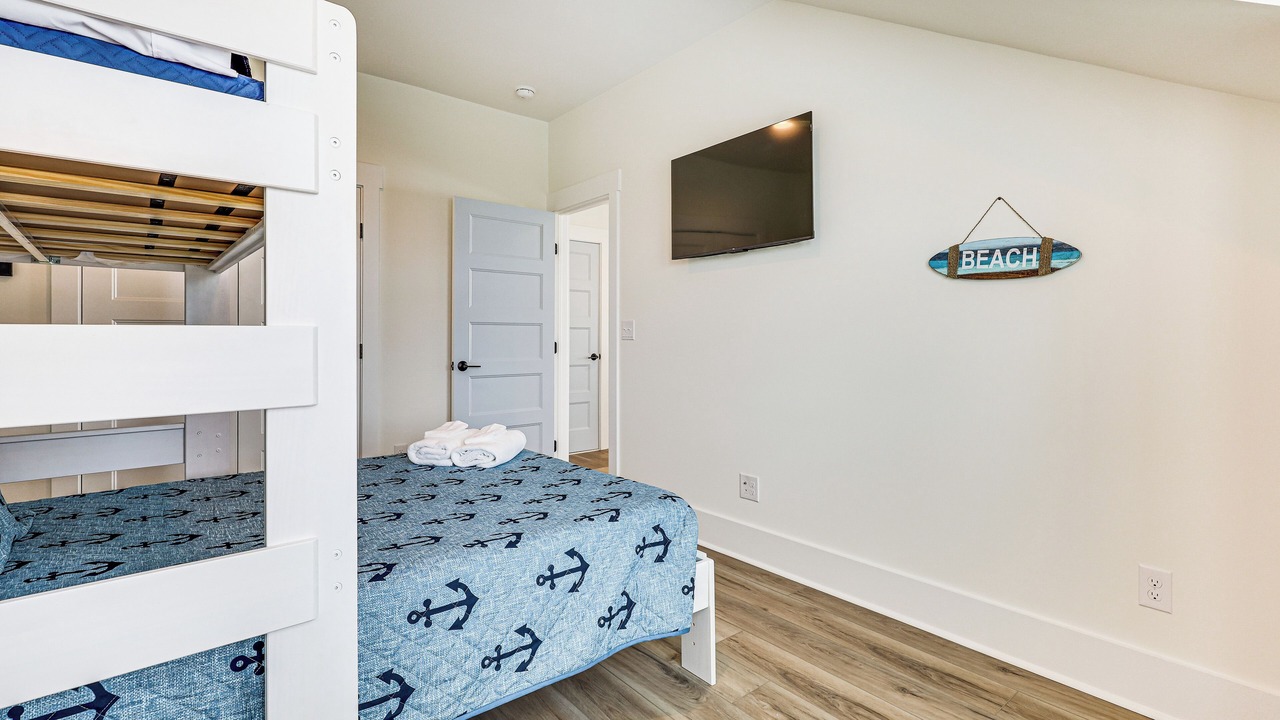 Photo of Bedroom in North Carolina Coast