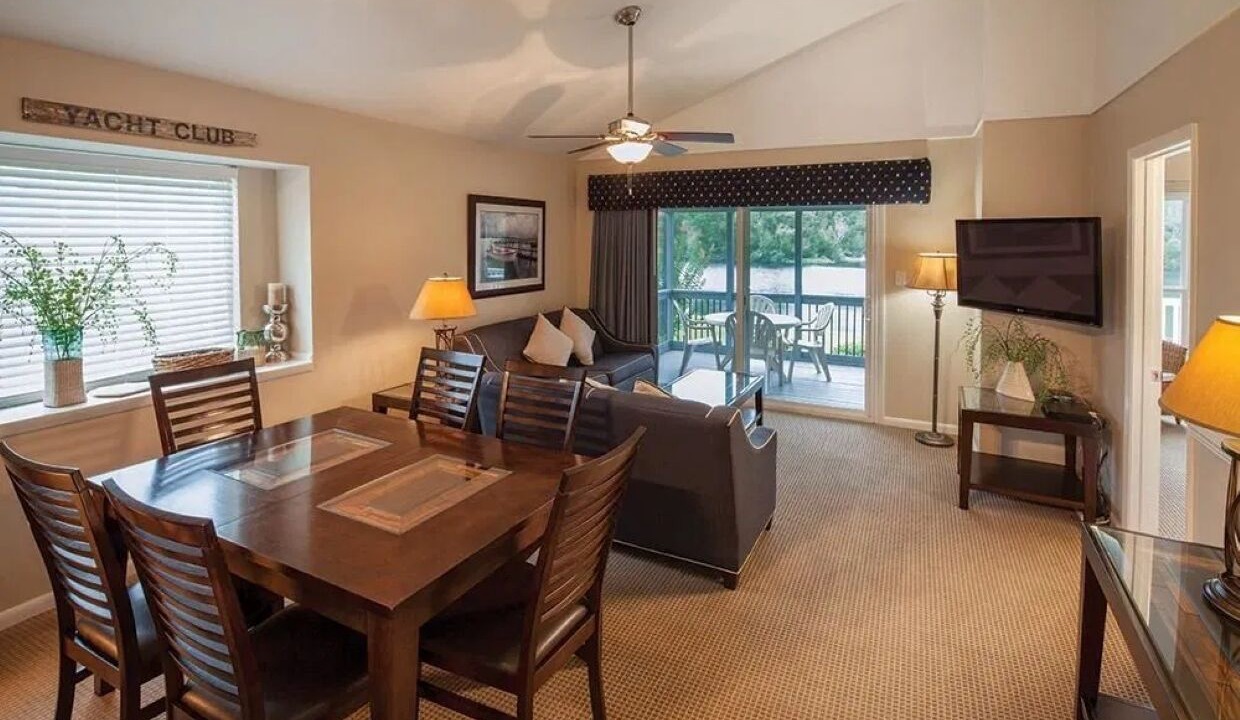 Photo of Livingroom in Fairfield Harbour