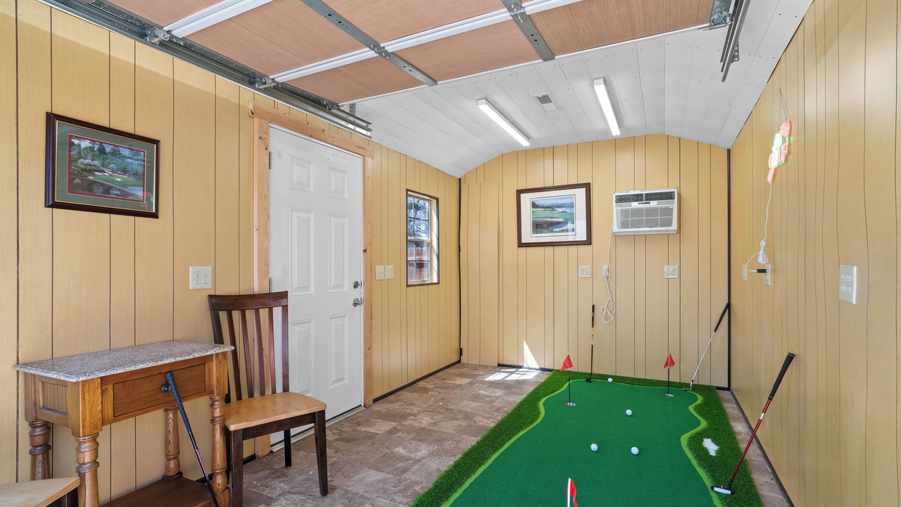 Photo of Bedroom in Monroe