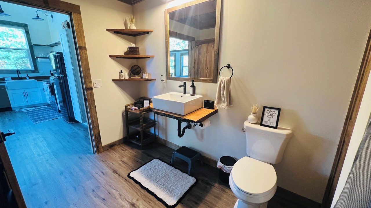 Photo of Bathroom in Cullowhee