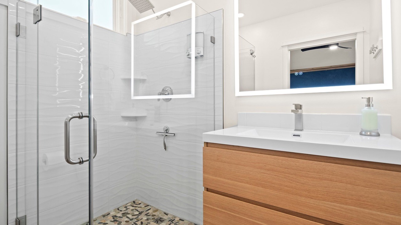 Photo of Bathroom in Black Mountain