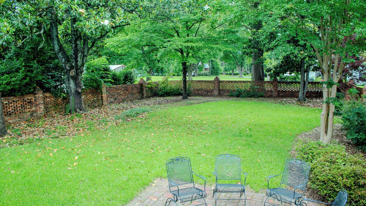Photo of Outdoor in Clinton
