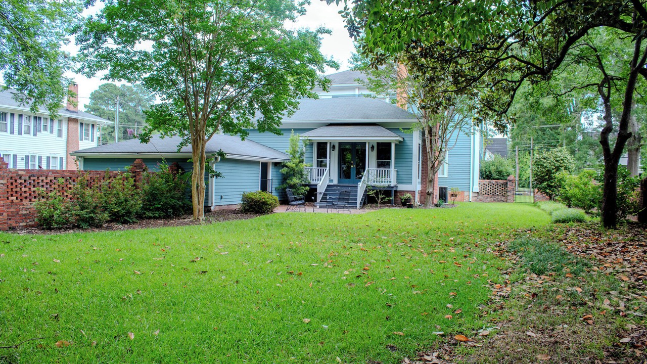 Photo of Outdoor in Clinton