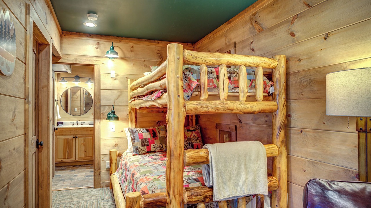 Photo of Bedroom in Boone