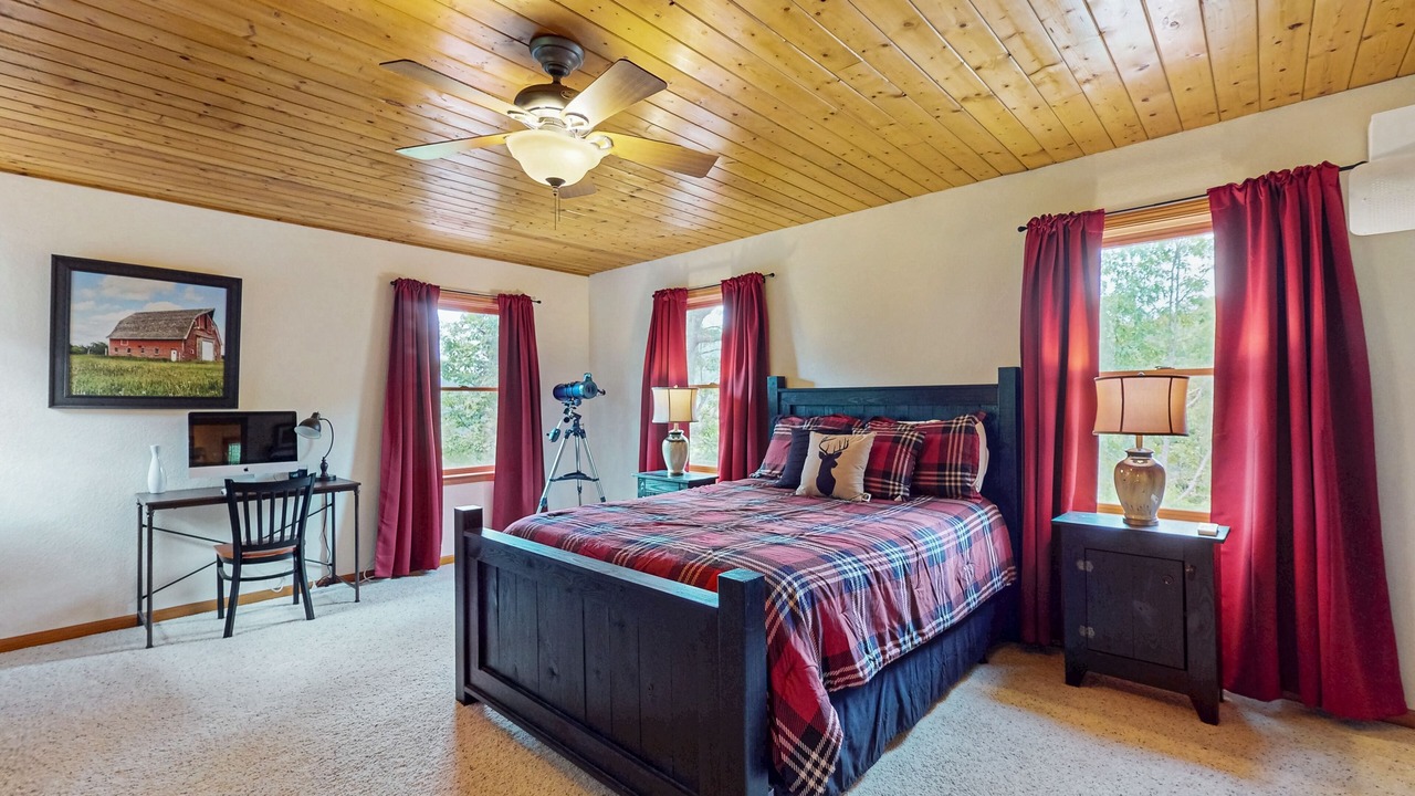 Photo of Bedroom in Murphy