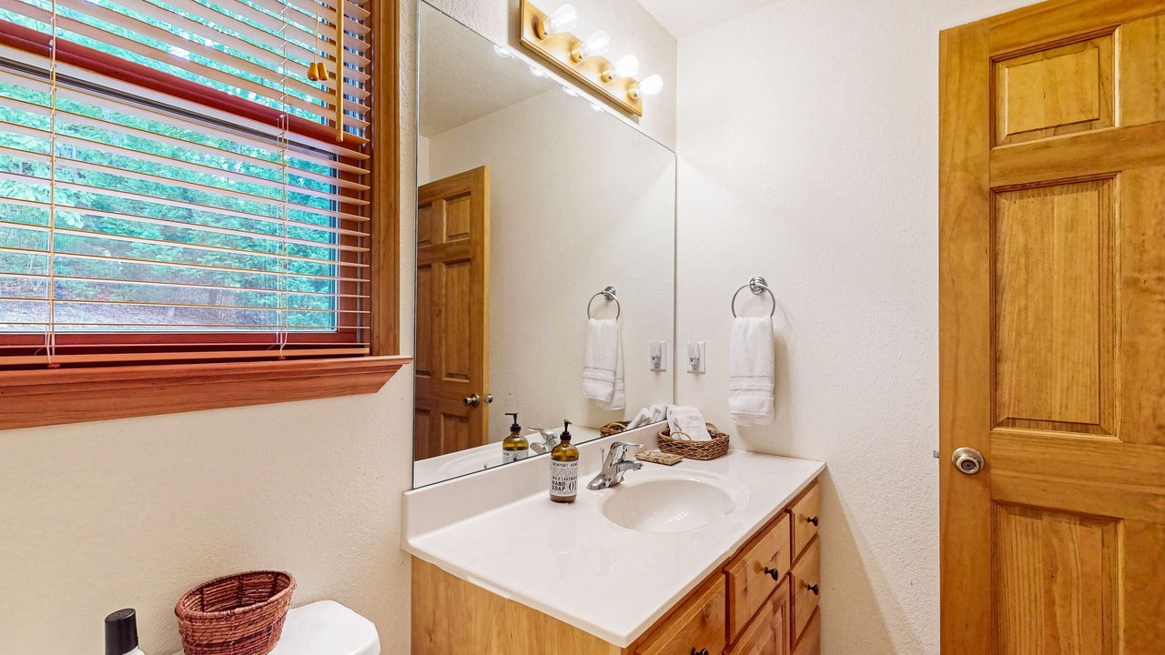 Photo of Bathroom in Murphy