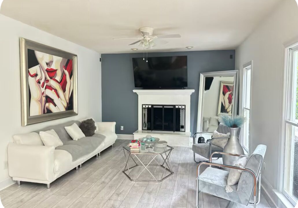 Photo of Livingroom in Garner