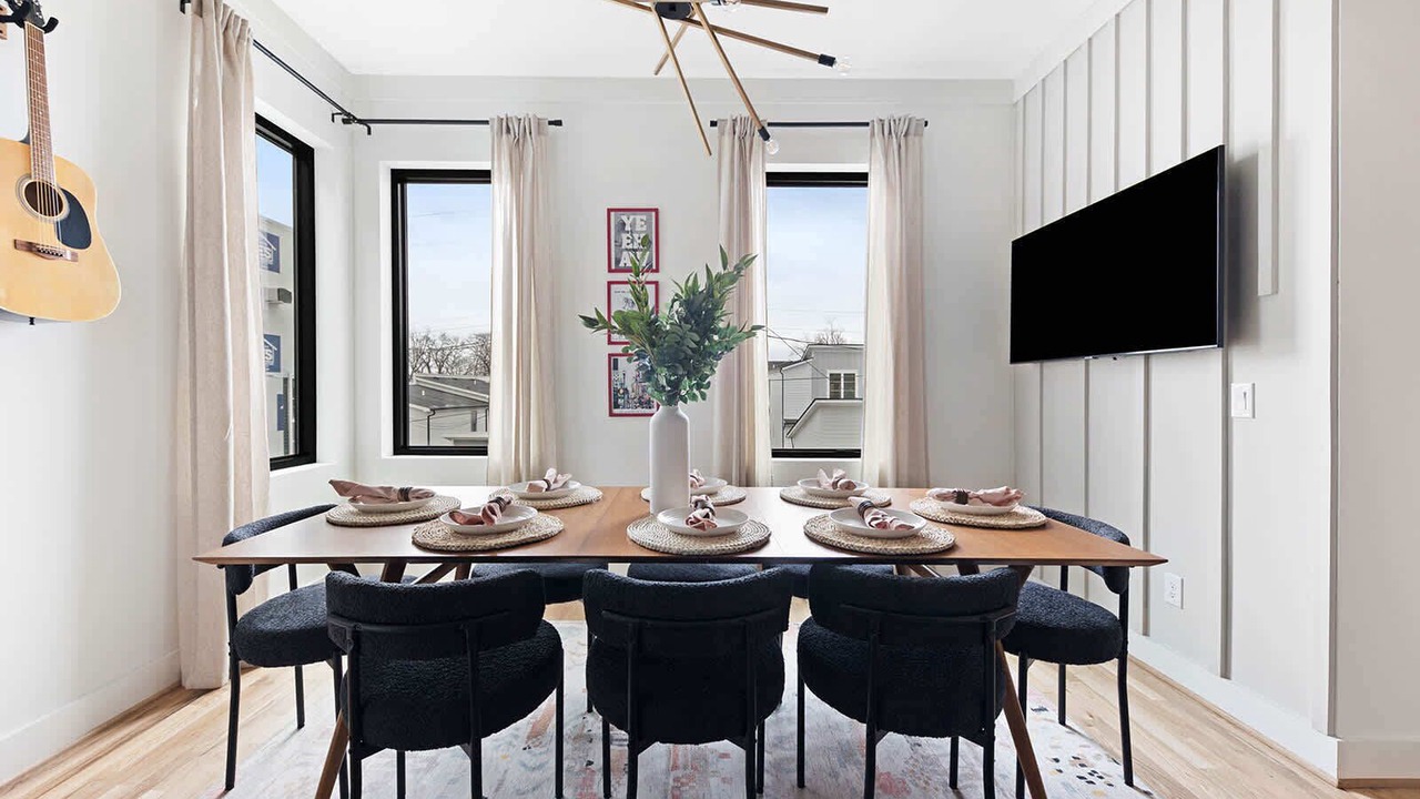 Photo of Bedroom in Eighth Avenue