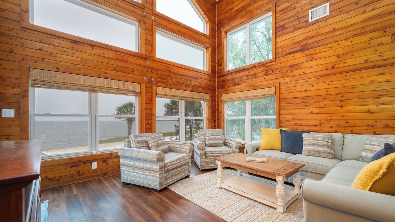 Photo of Livingroom in Saint Helena Island