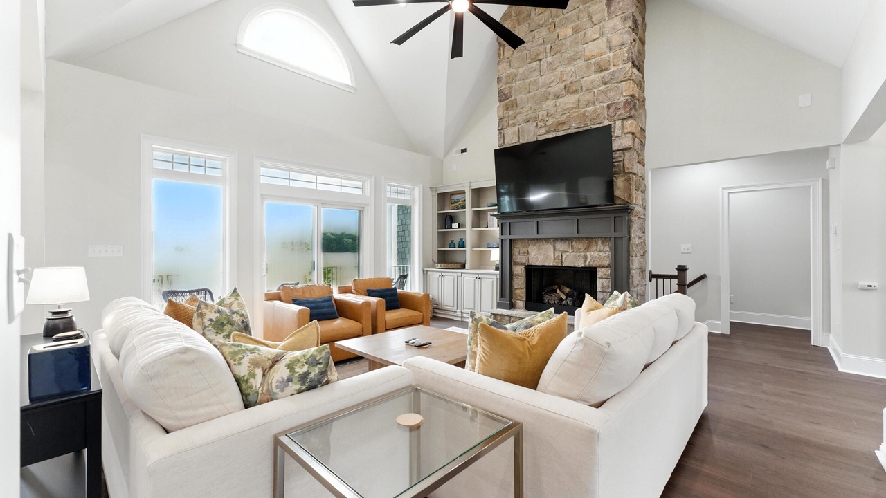 Photo of Livingroom in Lake Norman of Catawba
