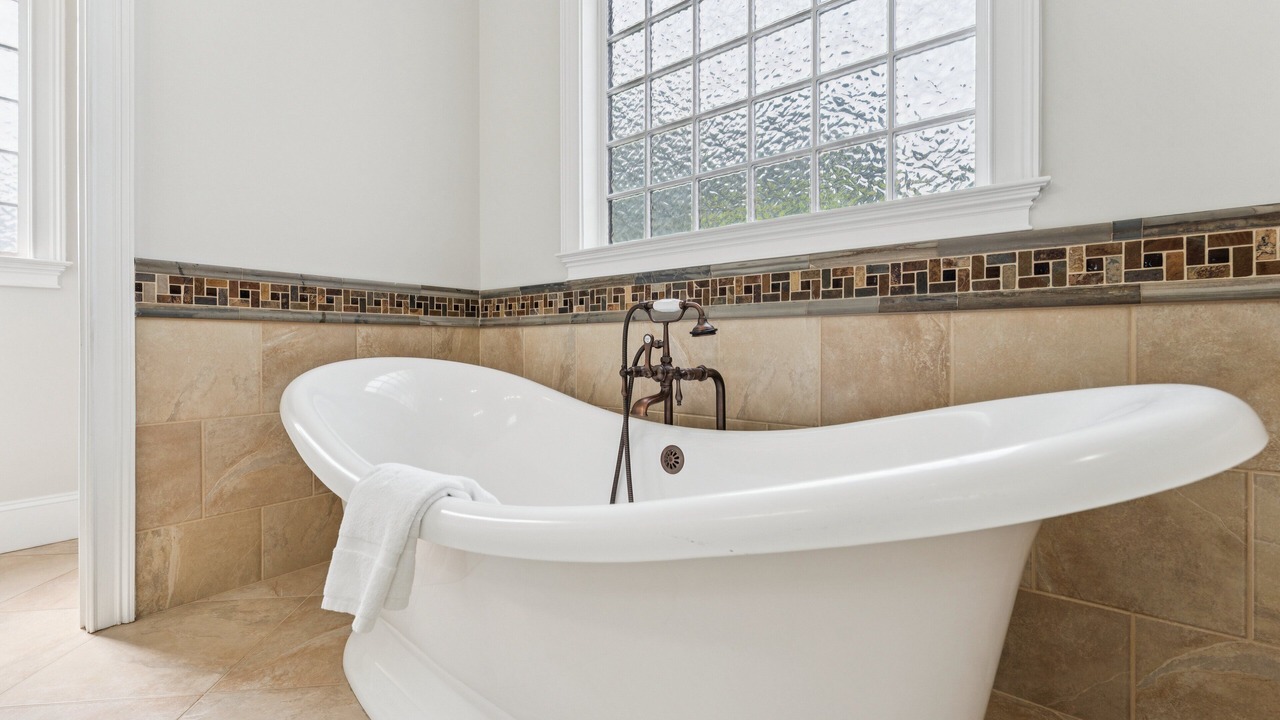 Photo of Bathroom in Lake Norman of Catawba