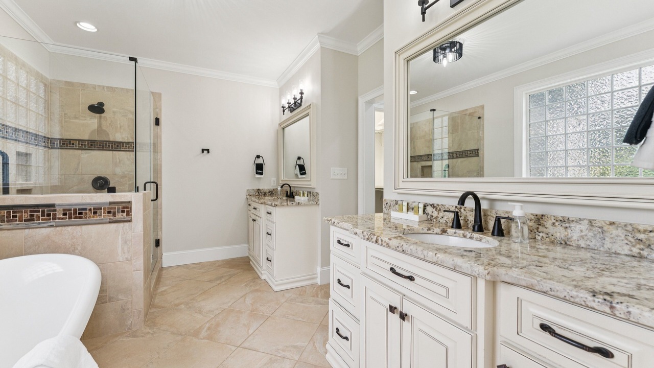 Photo of Bathroom in Lake Norman of Catawba