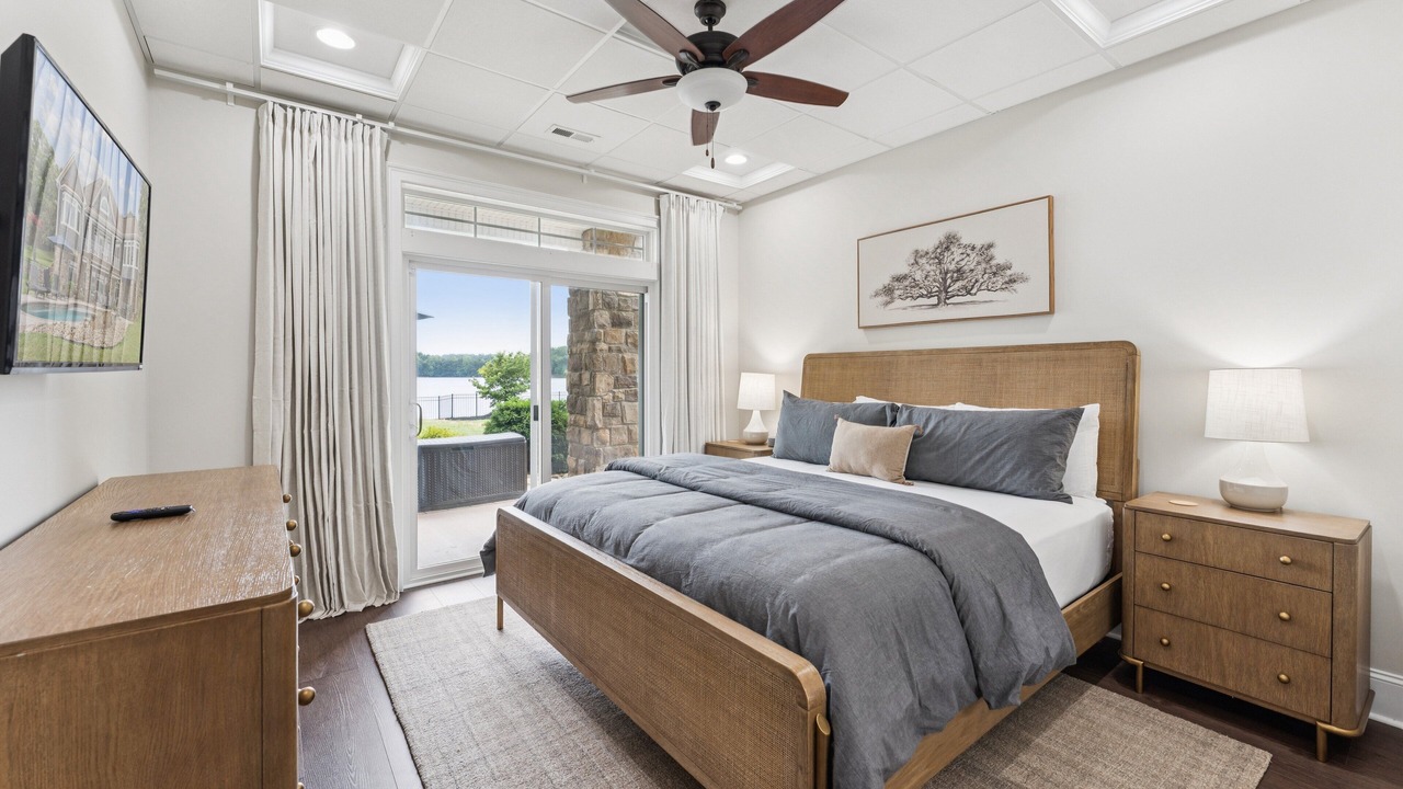 Photo of Bedroom in Lake Norman of Catawba