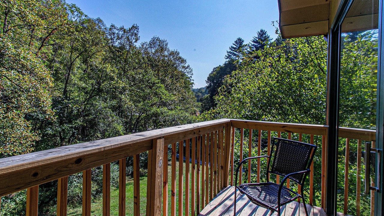Photo of Outdoor in Marshall