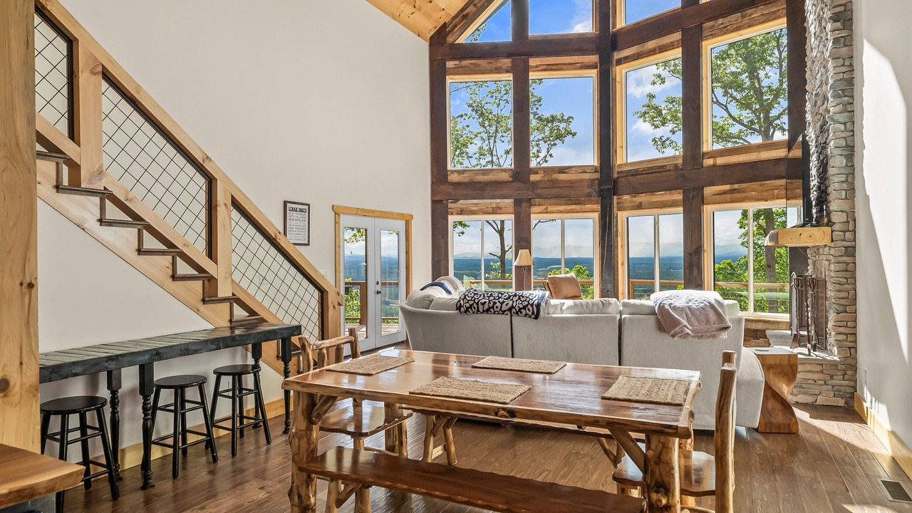 Photo of Livingroom in Morganton