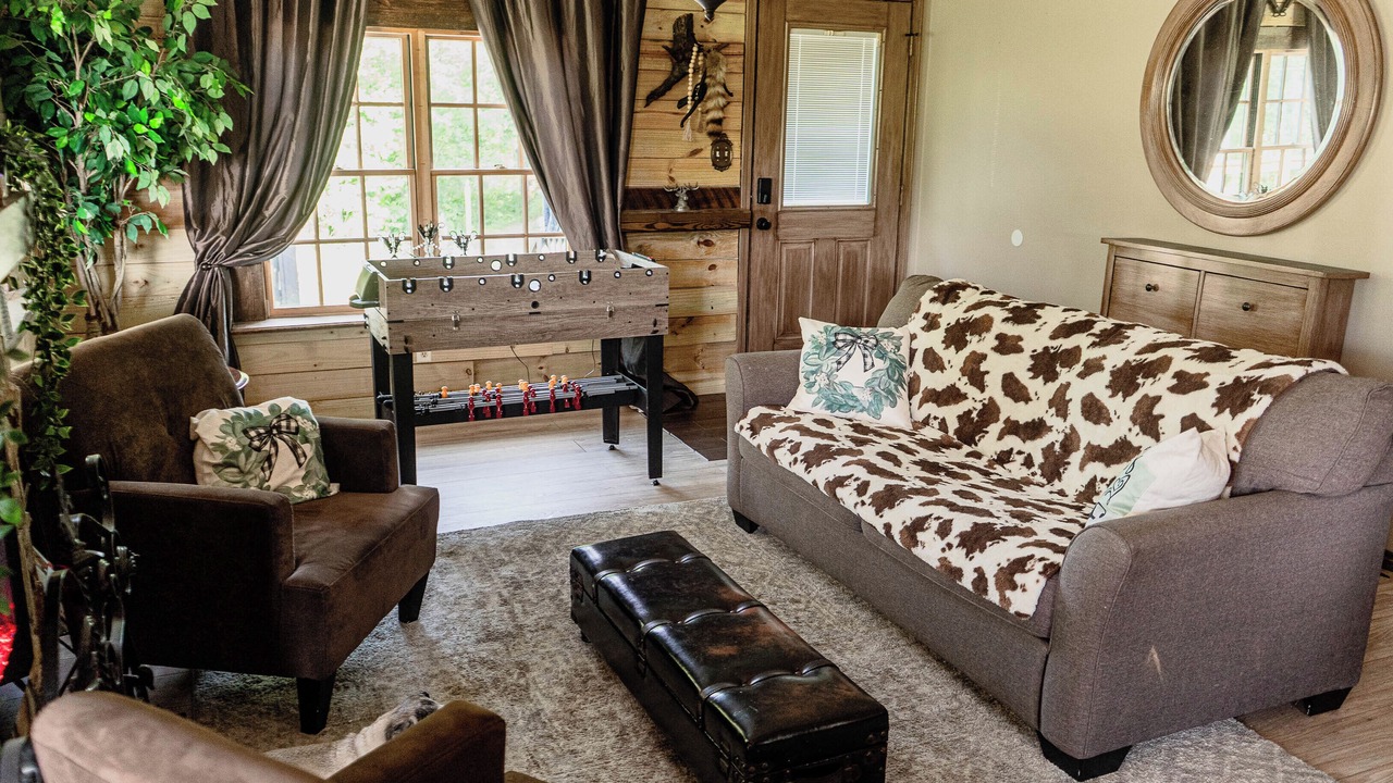Photo of Livingroom in Spruce Pine