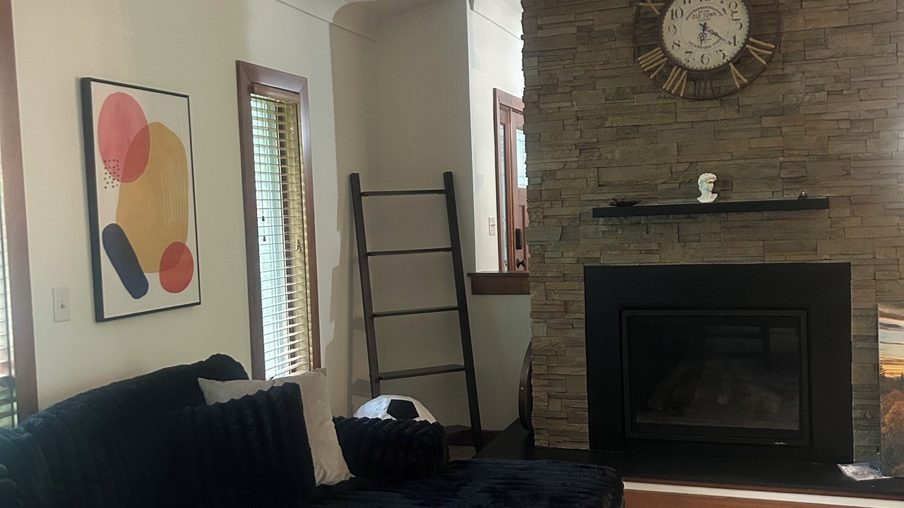 Photo of Bedroom in Huntersville
