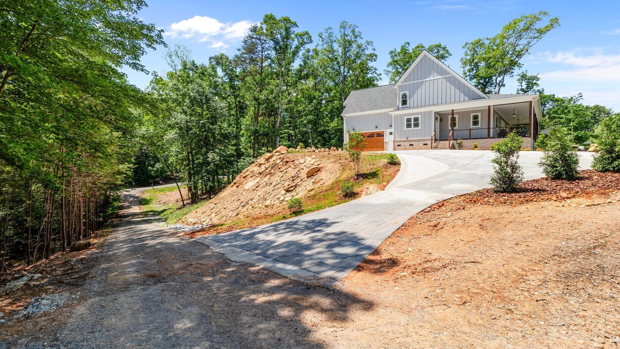 Photo of Outdoor in Southmont
