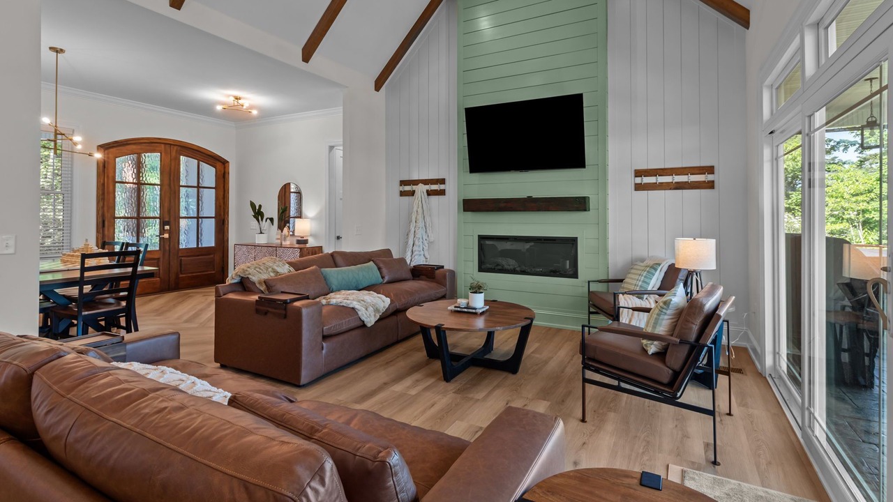 Photo of Livingroom in Southmont