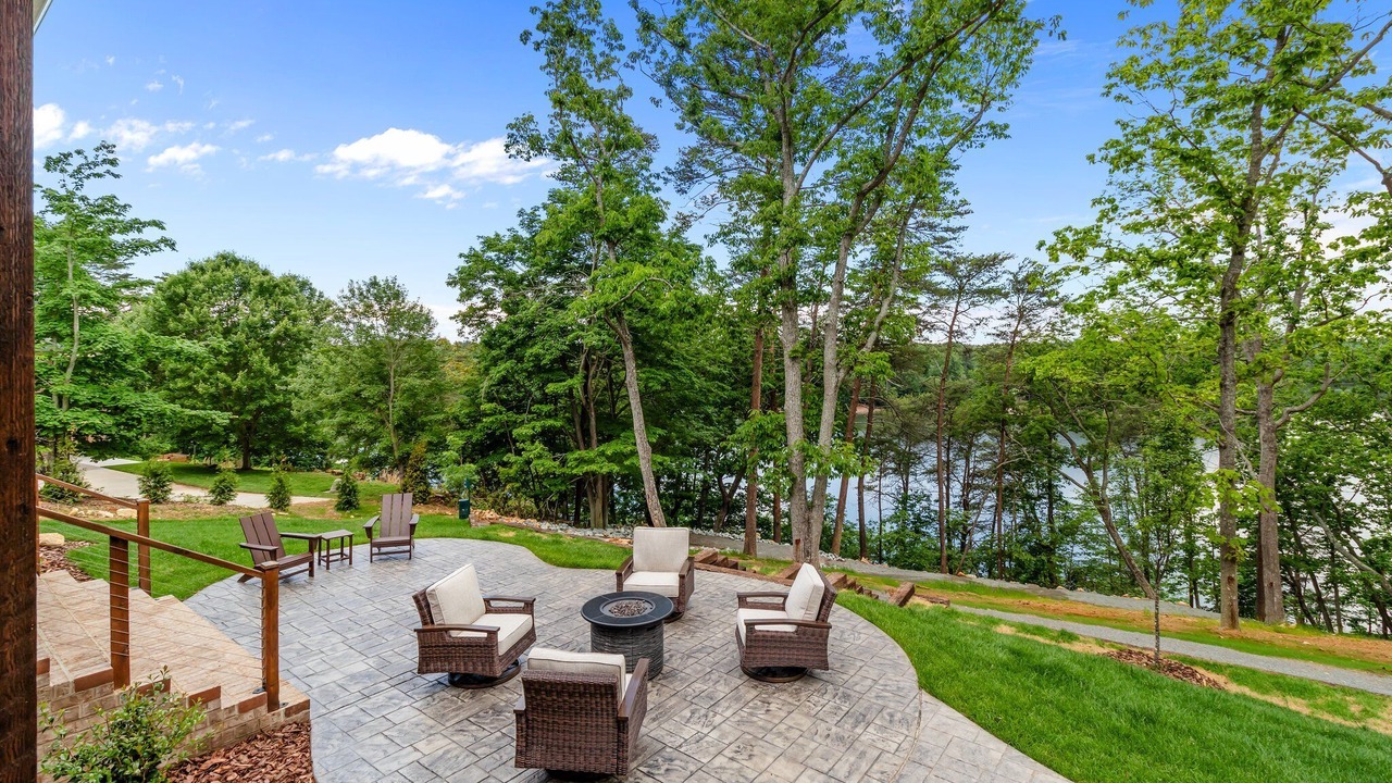 Photo of Patio Balcony in Southmont